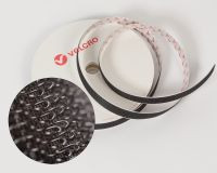 Klettband m. Gummi-Blockpolymer-Kleber PS30